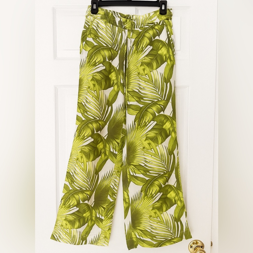 Tommy Bahama Green Leaf Print Pants 100% Linen.